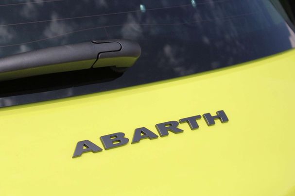 Abarth 500 e 114 kW image number 17