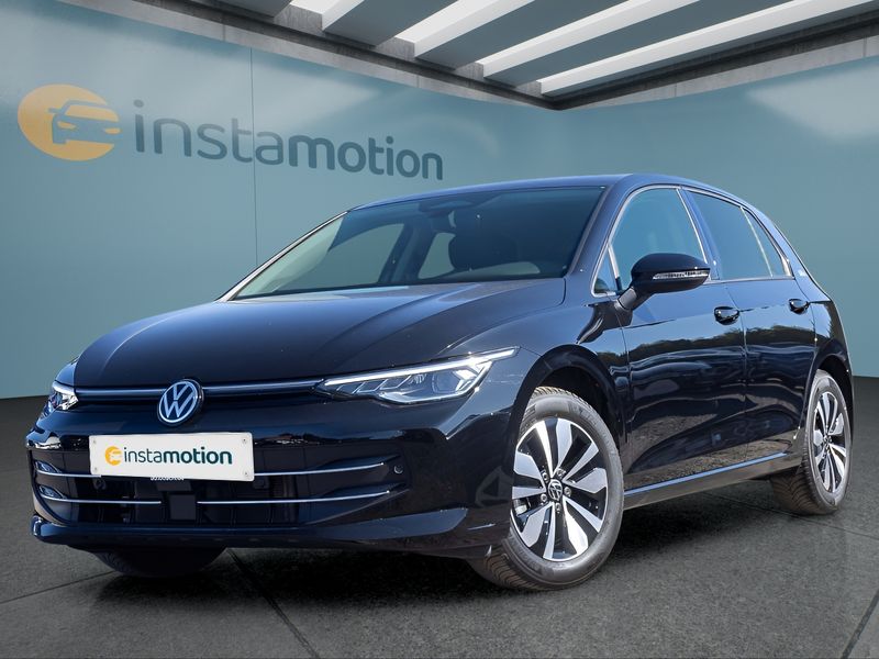 Volkswagen Golf 8 2.0