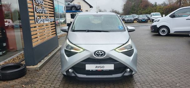 Toyota Aygo 53 kW image number 3