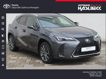 Car image 3