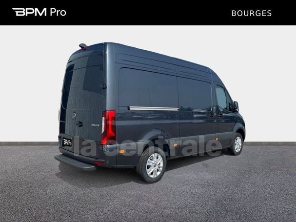 Mercedes-Benz Sprinter Tourer 319 CDi RWD 140 kW image number 1