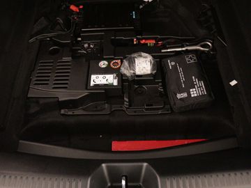 Car image 31