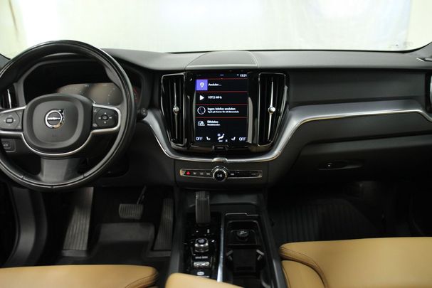 Volvo XC60 B5 184 kW image number 6