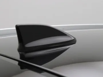 Car image 35