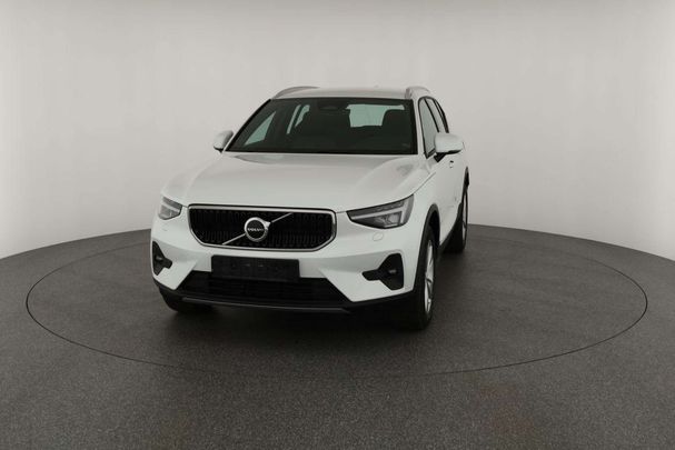 Volvo XC40 B3 Core 120 kW image number 26