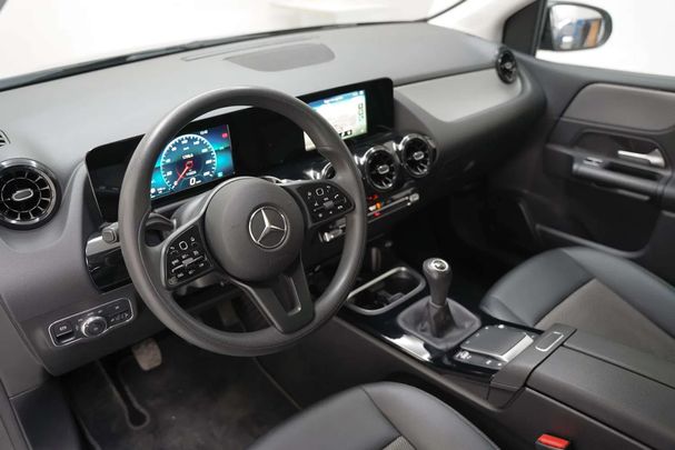 Mercedes-Benz B 180 100 kW image number 14