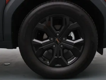 Car image 31