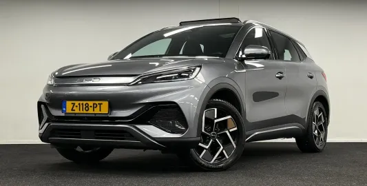 Car image 23