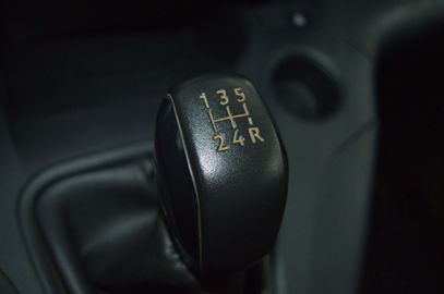 Car image 26