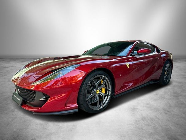 Ferrari 812 Superfast 588 kW image number 2