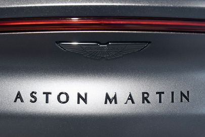 Car image 38