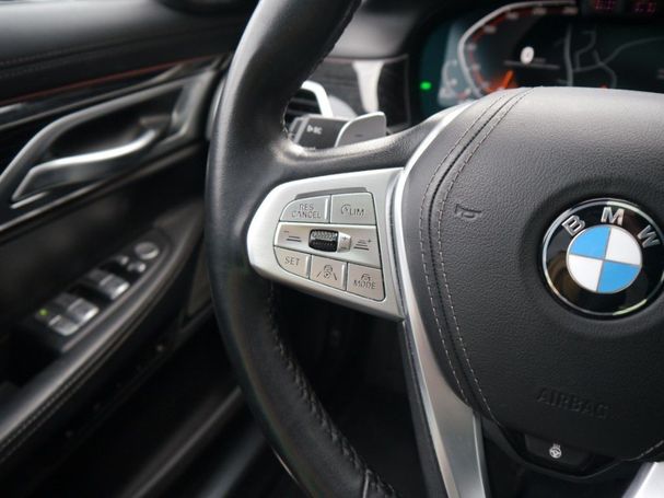 BMW 750d xDrive 294 kW image number 24