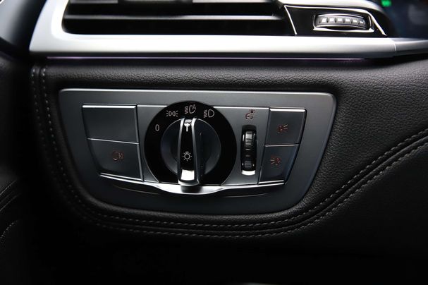 BMW 730d 210 kW image number 23