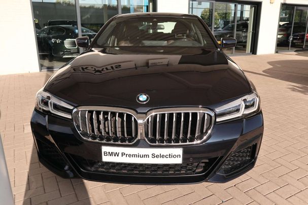 BMW 530 e 215 kW image number 2