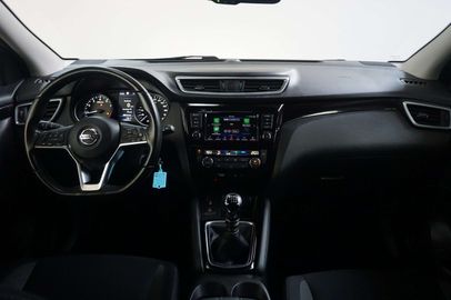 Car image 37