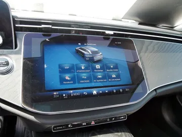 Car image 23