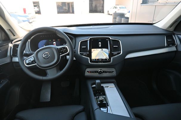 Volvo XC90 B5 AWD Plus 173 kW image number 26