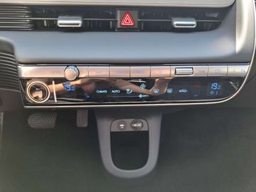 Car image 37