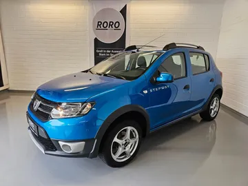 Car image 2