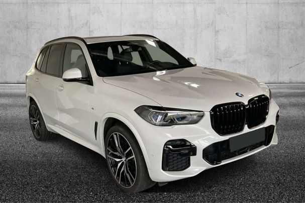 BMW X5 xDrive30d 210 kW image number 2