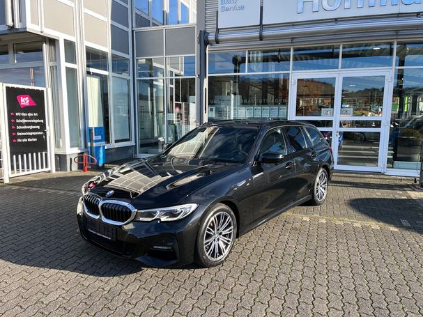 BMW 320d Touring xDrive 140 kW image number 1