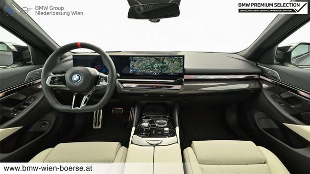 BMW i5 M60 xDrive 442 kW image number 17