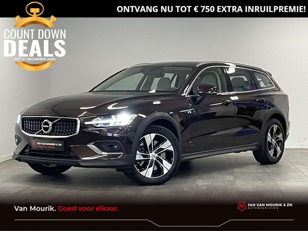 Volvo V60 Cross Country T5 AWD Pro 184 kW image number 1