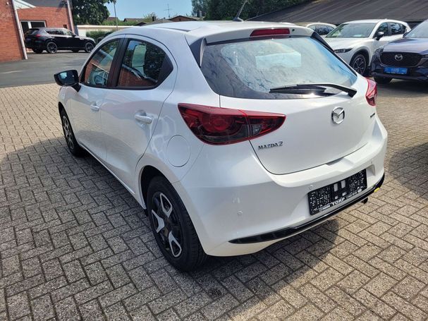 Mazda 2 90 Center-Line 66 kW image number 4