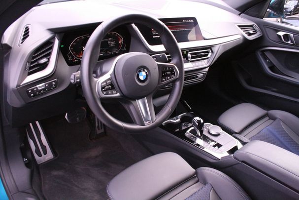 BMW 218i M Sport 103 kW image number 11