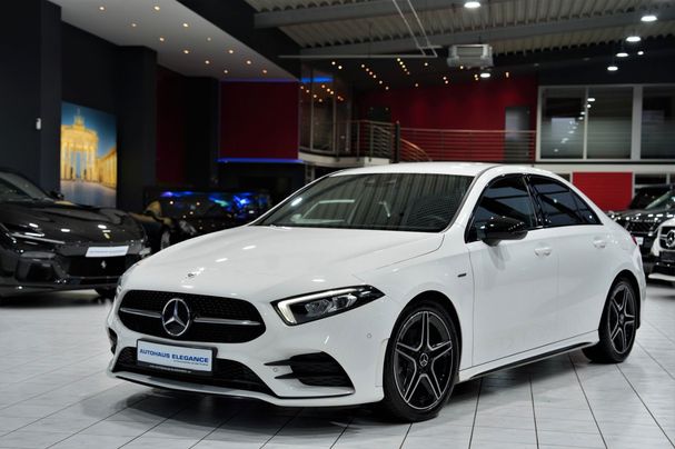 Mercedes-Benz A 180 100 kW image number 8