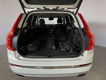 Car image 37