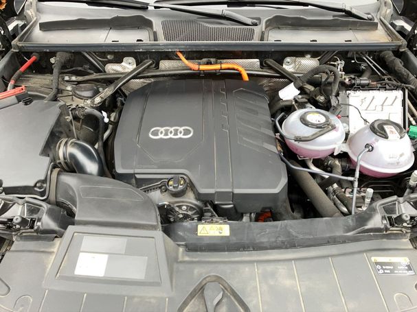 Audi Q5 55 TFSIe S-line 270 kW image number 9