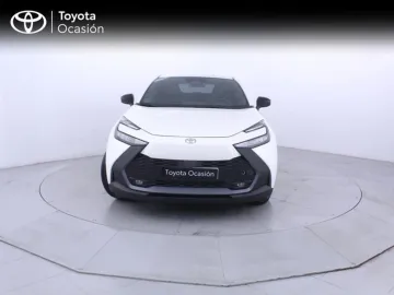 Car image 2