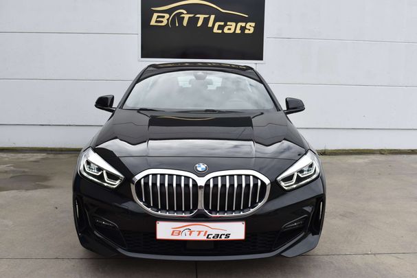 BMW 118i M Sport 103 kW image number 3