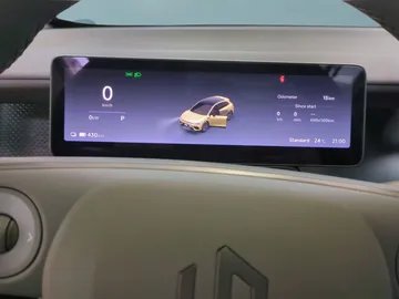 Car image 22