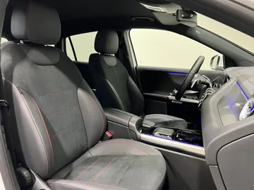 Car image 36