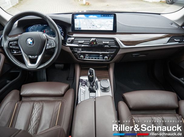 BMW 530 e 215 kW image number 9