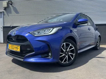 Car image 2