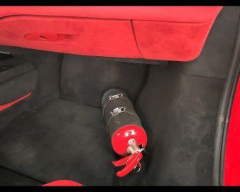 Car image 32