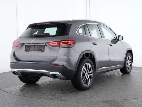 Mercedes-Benz GLA 200 Progressive 120 kW image number 9