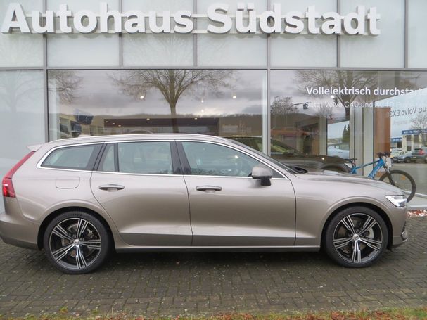 Volvo V60 T6 R AWD Recharge 251 kW image number 14