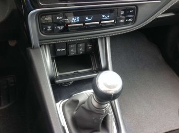 Car image 33