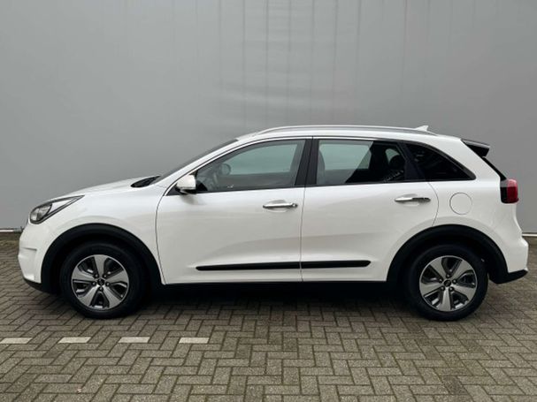 Kia Niro Hybrid 1.6 GDI 104 kW image number 4