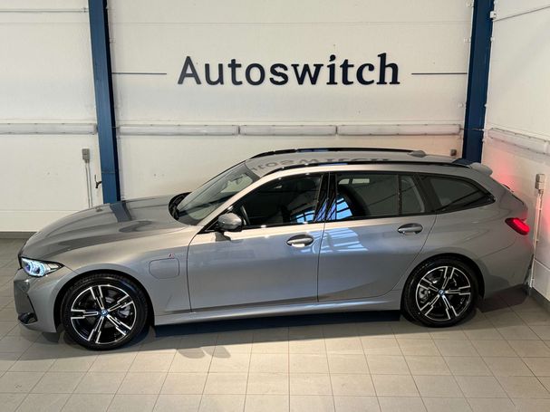 BMW 330e Touring 215 kW image number 26