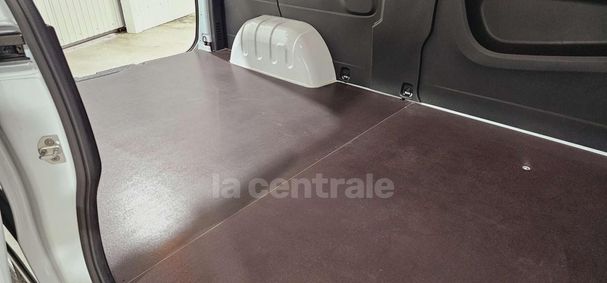 Renault Trafic dCi L2H1 110 kW image number 17