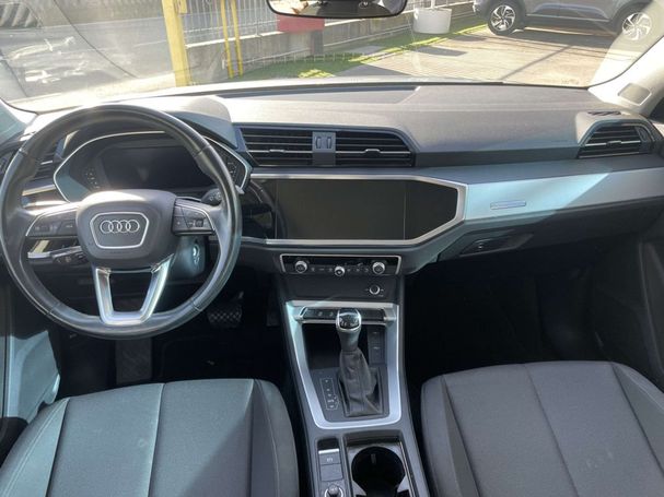 Audi Q3 35 TDI S tronic Advanced Business 110 kW image number 30