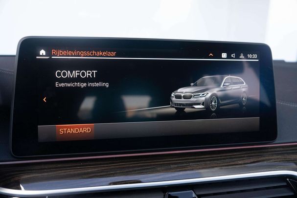 BMW 520i Touring 135 kW image number 16