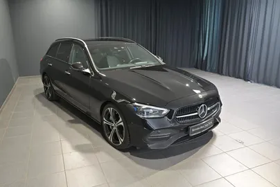 Car image 26