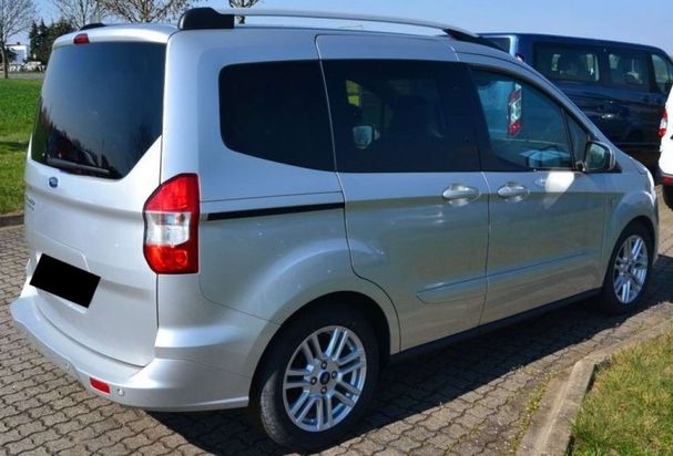 Ford Tourneo Courier 1.5 TDCi Titanium 74 kW image number 8