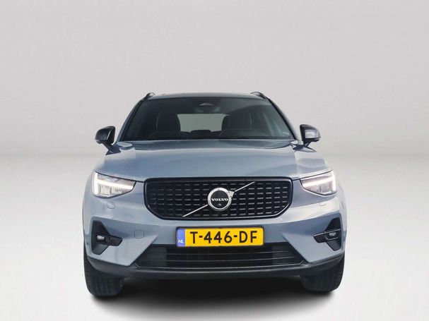 Volvo XC40 Ultimate Dark B4 156 kW image number 11